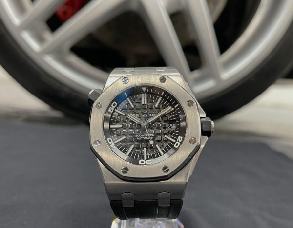Audemars Piguet Royal Oak Offshore Diver Black Box & Papers 15703st.oo.a002ca.01