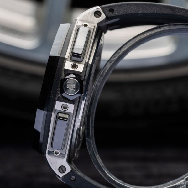 Audemars Piguet Royal Oak Offshore Chronograph “Panda” 26400SO.OO.A002CA.01 - Image 6